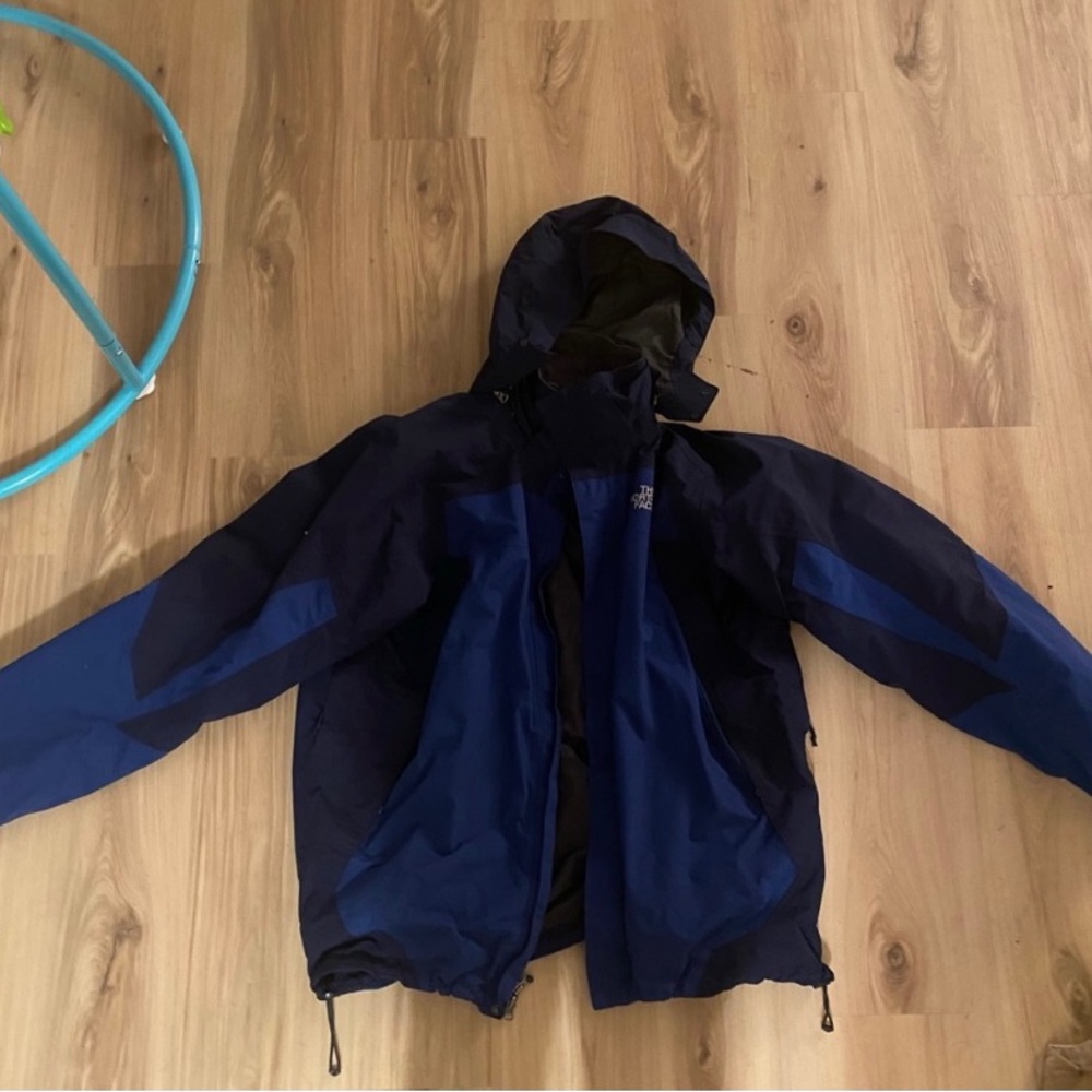 The North Face hyvent snow jacket
